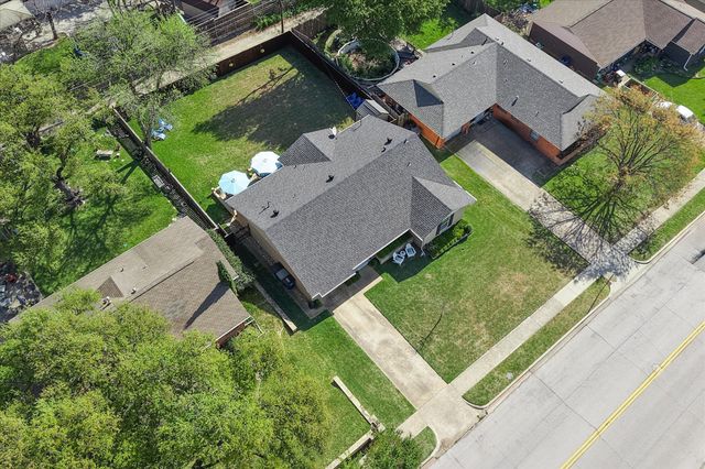 846 Peavy Road, Dallas, TX 75218