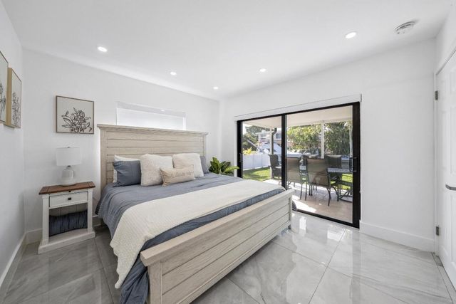 1231 NE 28th Avenue, Pompano Beach, FL 33062