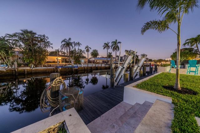 1231 NE 28th Avenue, Pompano Beach, FL 33062