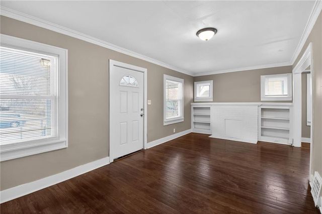 2407 E 68th Terrace, Kansas City, MO 64132