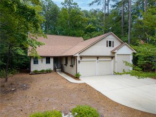 203 Long Reach Drive, Salem, SC 29676