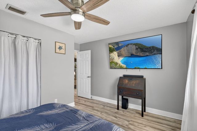 2026 7th Court SW, Vero Beach, FL 32962