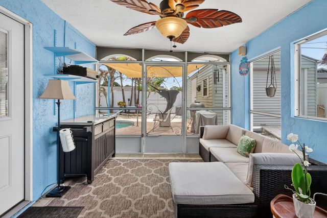 2026 7th Court SW, Vero Beach, FL 32962