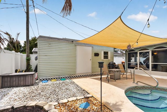 2026 7th Court SW, Vero Beach, FL 32962