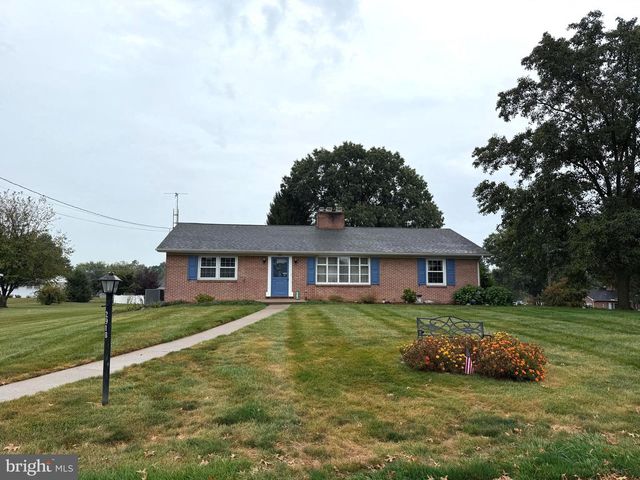 2918 JEFFERSON DRIVE, Chambersburg, PA 17201