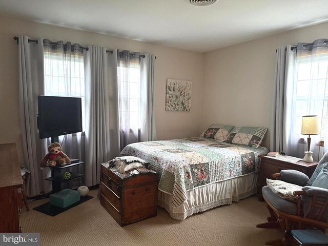 2918 JEFFERSON DRIVE, Chambersburg, PA 17201