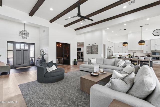 1371 E KINGBIRD Place, Chandler, AZ 85286