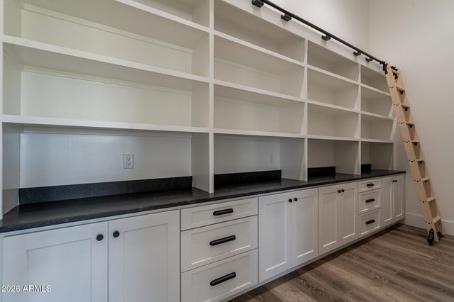 1371 E KINGBIRD Place, Chandler, AZ 85286