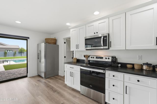 1371 E KINGBIRD Place, Chandler, AZ 85286