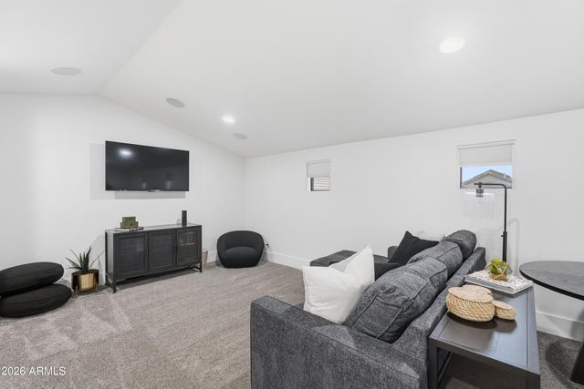 1371 E KINGBIRD Place, Chandler, AZ 85286