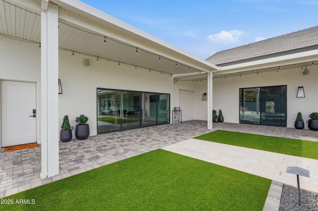 1371 E KINGBIRD Place, Chandler, AZ 85286