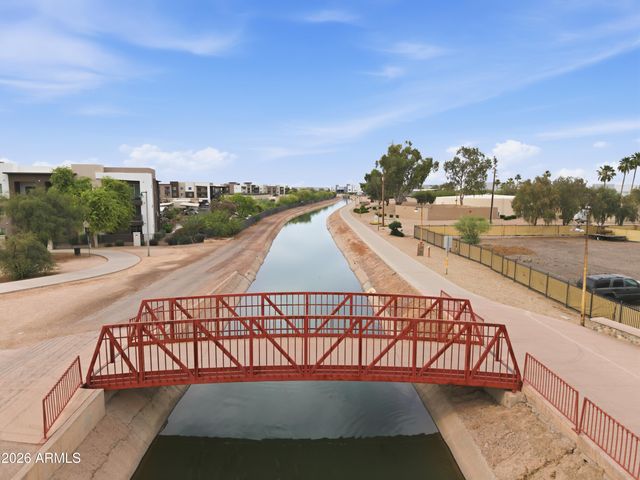1371 E KINGBIRD Place, Chandler, AZ 85286