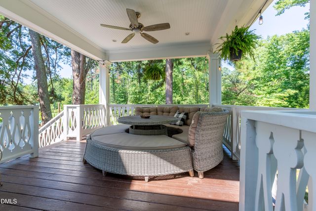 190 Oakley Farm Road, Chapel Hill, NC 27517