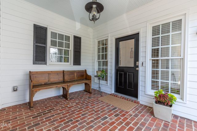 190 Oakley Farm Road, Chapel Hill, NC 27517