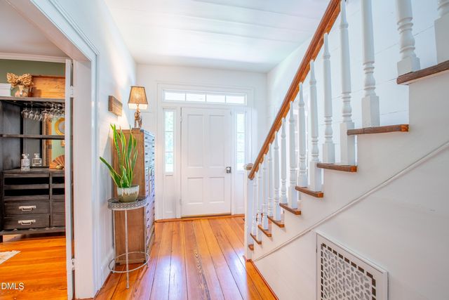 190 Oakley Farm Road, Chapel Hill, NC 27517