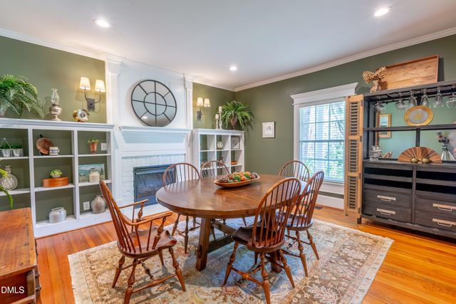 190 Oakley Farm Road, Chapel Hill, NC 27517