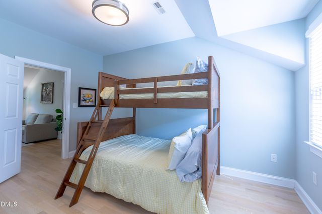 190 Oakley Farm Road, Chapel Hill, NC 27517