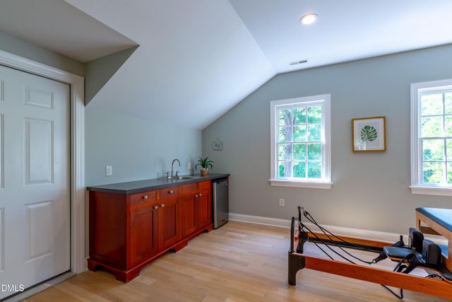 190 Oakley Farm Road, Chapel Hill, NC 27517