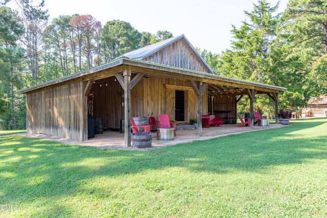 190 Oakley Farm Road, Chapel Hill, NC 27517