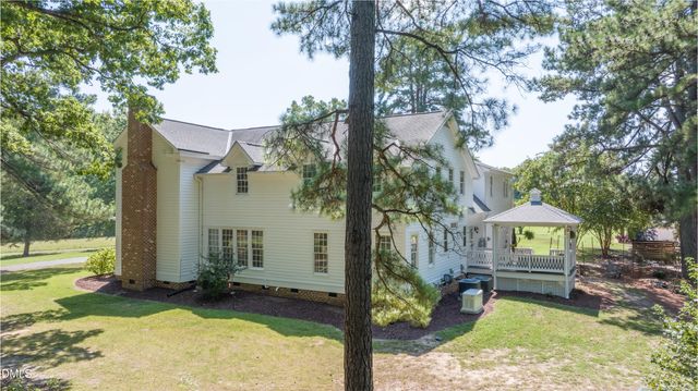 190 Oakley Farm Road, Chapel Hill, NC 27517