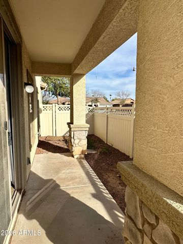 971 S Deerfield Lane, Gilbert, AZ 85296