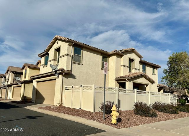 971 S Deerfield Lane, Gilbert, AZ 85296