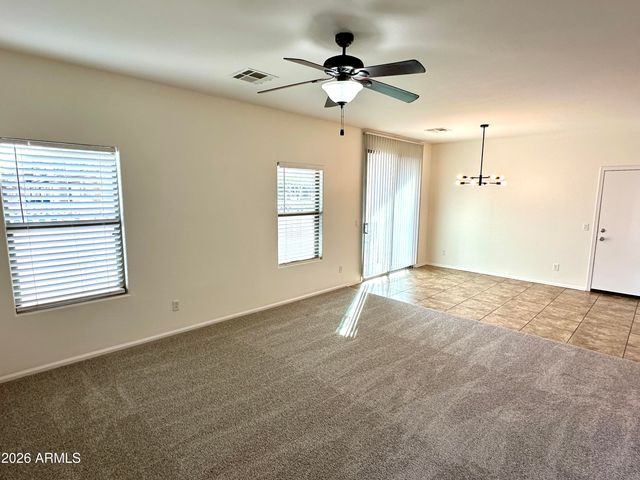 971 S Deerfield Lane, Gilbert, AZ 85296