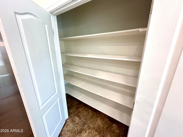 971 S Deerfield Lane, Gilbert, AZ 85296