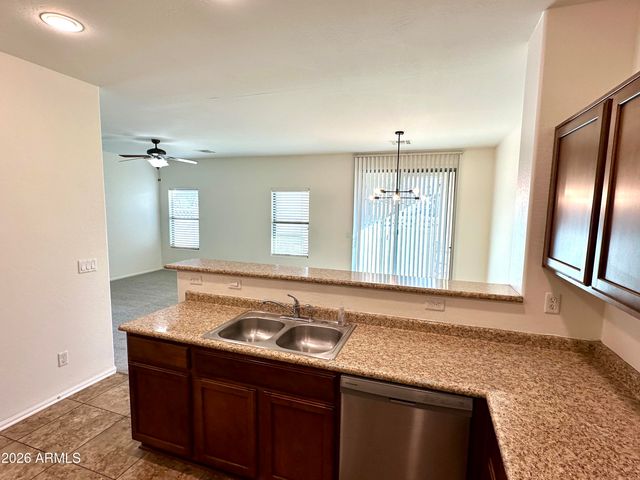 971 S Deerfield Lane, Gilbert, AZ 85296