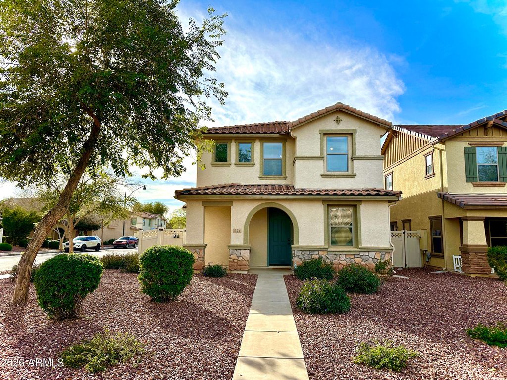 971 S Deerfield Lane, Gilbert, AZ 85296