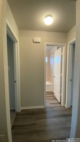10410 WAVERUNNER, Converse, TX 78109