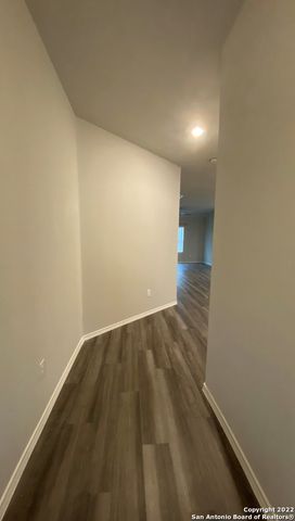 10410 WAVERUNNER, Converse, TX 78109