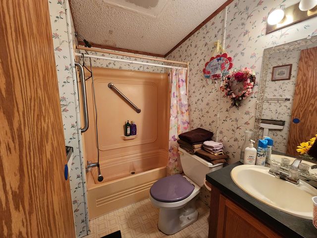 12335 Clareola Avenue, Marion, MI 49665