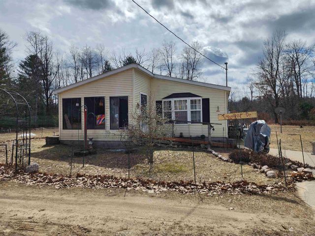 12335 Clareola Avenue, Marion, MI 49665