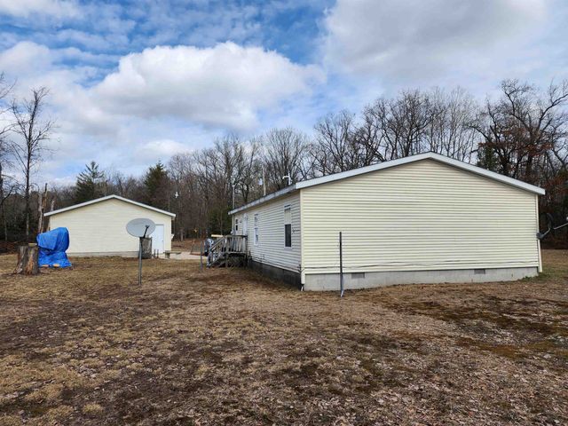 12335 Clareola Avenue, Marion, MI 49665