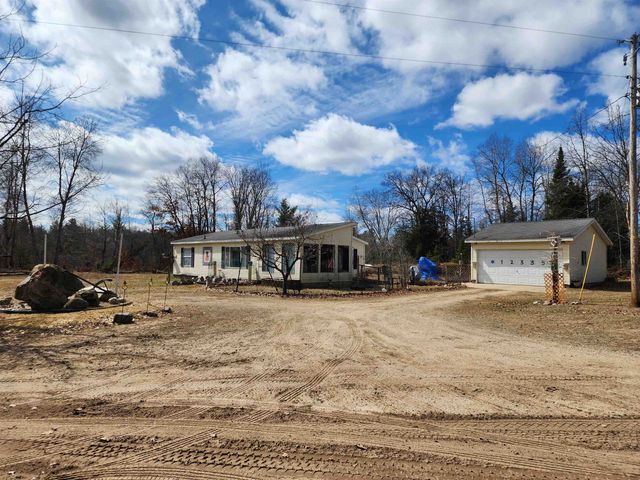 12335 Clareola Avenue, Marion, MI 49665