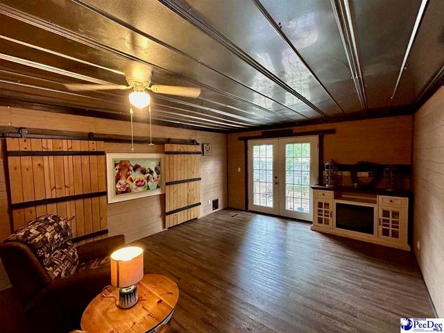 2401-B Broad Dr, Florence, SC 29505