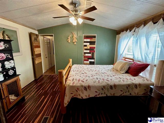 2401-B Broad Dr, Florence, SC 29505