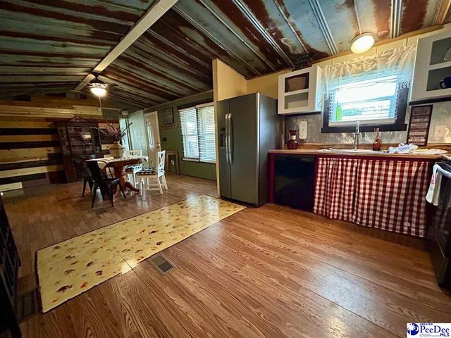 2401-B Broad Dr, Florence, SC 29505