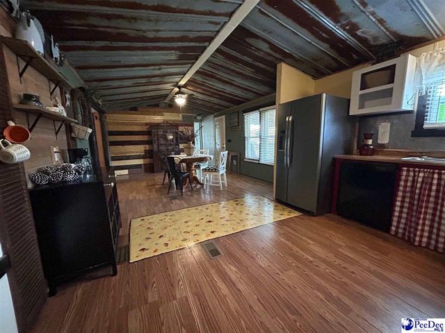 2401-B Broad Dr, Florence, SC 29505