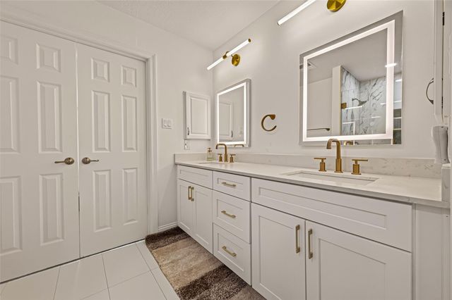 2865 Westhollow Drive 43, Houston, TX 77082