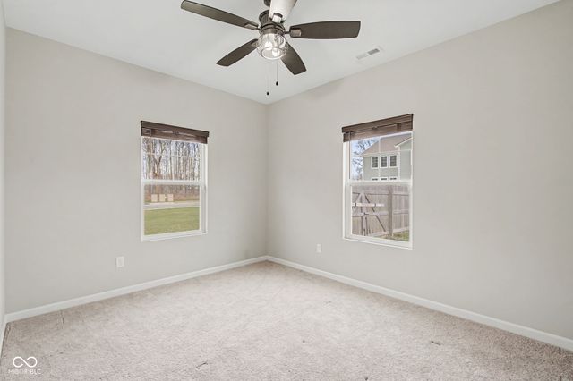 379 Oakswept Way, Greenfield, IN 46140