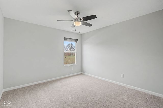 379 Oakswept Way, Greenfield, IN 46140