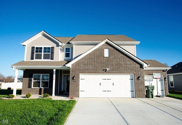 379 Oakswept Way, Greenfield, IN 46140
