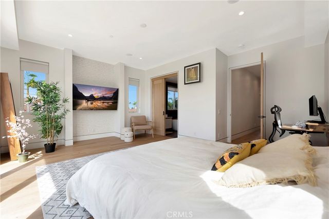 620 Huntington Street, Huntington Beach, CA 92648