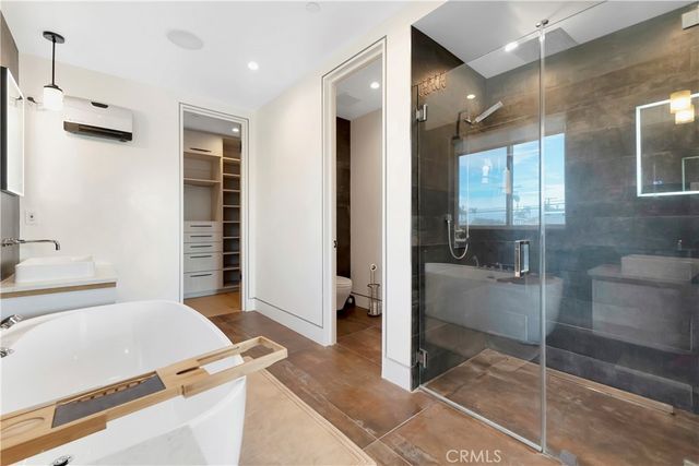 620 Huntington Street, Huntington Beach, CA 92648