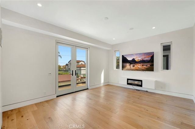 620 Huntington Street, Huntington Beach, CA 92648