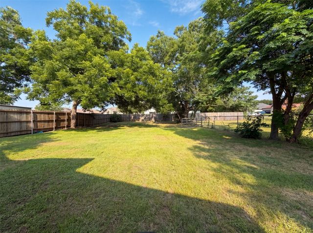 2008 Danner Street, Fort Worth, TX 76105