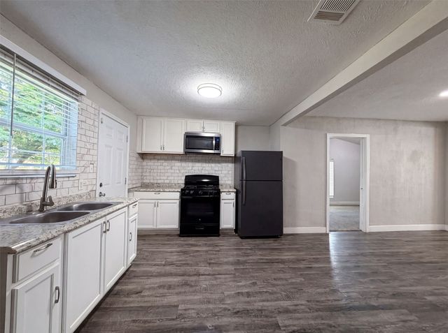 2008 Danner Street, Fort Worth, TX 76105