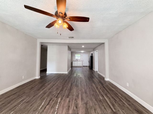 2008 Danner Street, Fort Worth, TX 76105